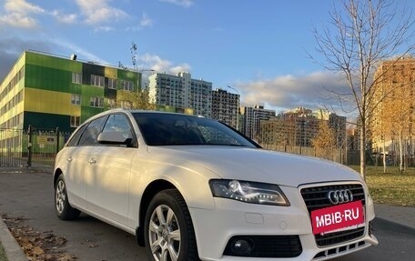 Audi A4, 2011 год, 1 050 000 рублей, 4 фотография