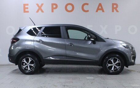 Renault Kaptur I рестайлинг, 2021 год, 1 750 000 рублей, 4 фотография