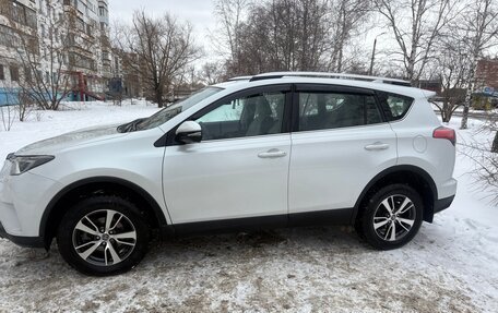 Toyota RAV4, 2019 год, 2 780 000 рублей, 3 фотография