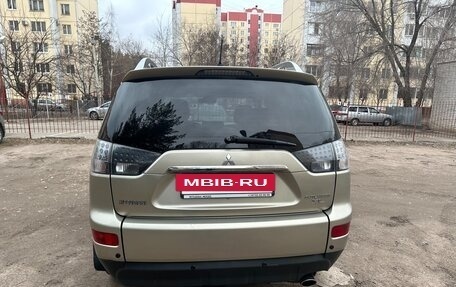 Mitsubishi Outlander III рестайлинг 3, 2008 год, 1 290 000 рублей, 3 фотография