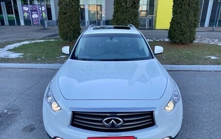 Infiniti FX II, 2012 год, 2 630 000 рублей, 4 фотография