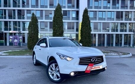 Infiniti FX II, 2012 год, 2 630 000 рублей, 6 фотография