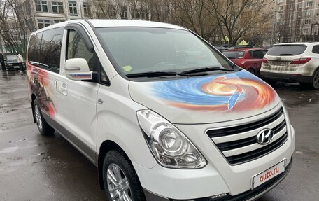 Hyundai Grand Starex Grand Starex I рестайлинг 2, 2018 год, 3 400 000 рублей, 7 фотография