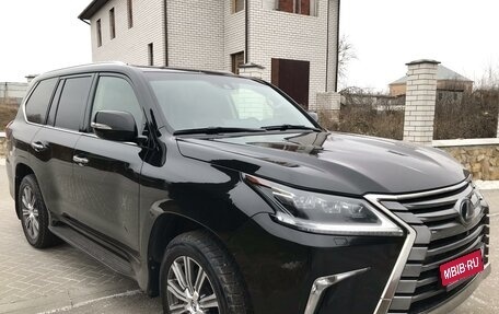 Lexus LX III, 2017 год, 7 350 000 рублей, 3 фотография