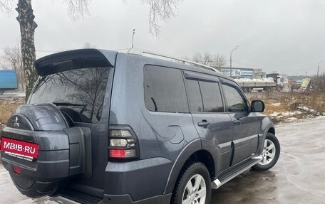 Mitsubishi Pajero IV, 2008 год, 1 700 000 рублей, 2 фотография