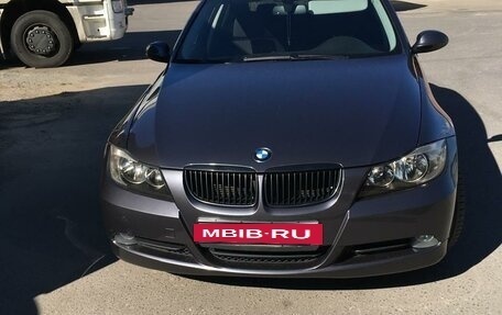 BMW 3 серия, 2007 год, 1 000 000 рублей, 2 фотография