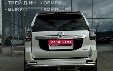 Toyota Land Cruiser Prado 150 рестайлинг 2, 2016 год, 6 800 000 рублей, 7 фотография