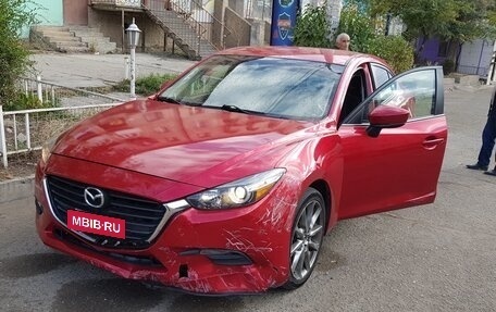 Mazda 3, 2018 год, 1 699 999 рублей, 4 фотография