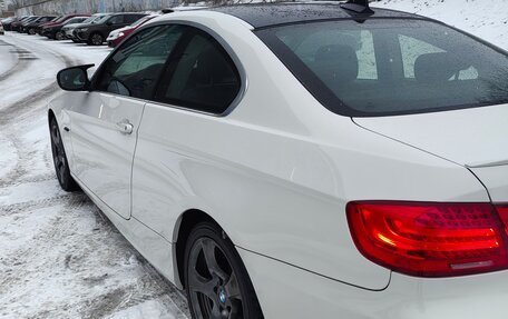 BMW 3 серия, 2010 год, 1 700 000 рублей, 3 фотография