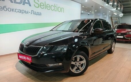 Skoda Octavia, 2018 год, 1 549 900 рублей, 2 фотография