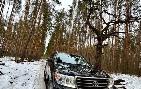 Toyota Land Cruiser 200, 2012 год, 3 100 000 рублей, 2 фотография