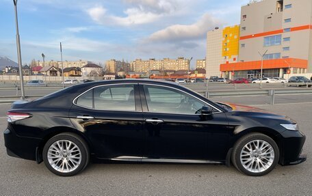 Toyota Camry, 2021 год, 5 500 000 рублей, 4 фотография