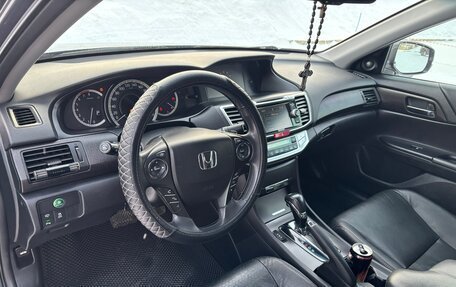 Honda Accord IX рестайлинг, 2013 год, 1 950 000 рублей, 6 фотография