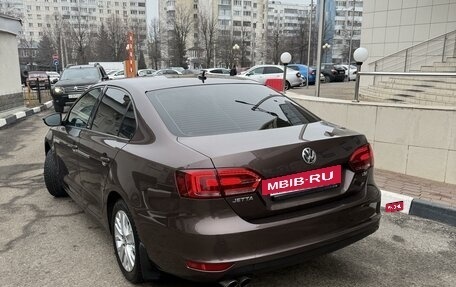 Volkswagen Jetta VI, 2014 год, 1 500 000 рублей, 3 фотография