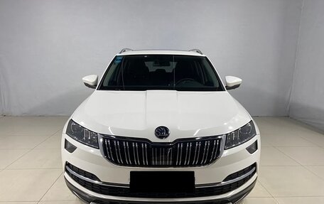 Skoda Karoq I, 2021 год, 2 100 000 рублей, 2 фотография