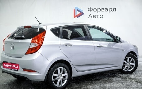 Hyundai Solaris II рестайлинг, 2016 год, 1 250 000 рублей, 3 фотография