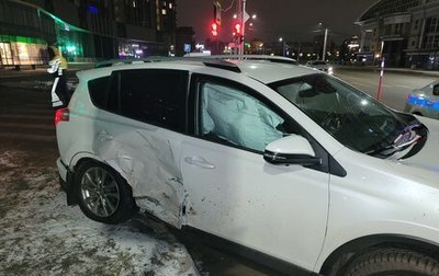 Toyota RAV4, 2018 год, 2 100 000 рублей, 1 фотография