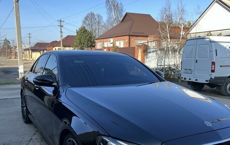 Mercedes-Benz E-Класс, 2019 год, 3 975 000 рублей, 3 фотография