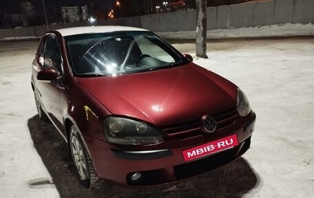 Volkswagen Golf V, 2005 год, 515 000 рублей, 2 фотография