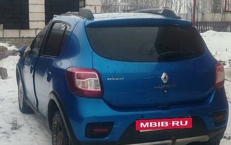 Renault Sandero II рестайлинг, 2017 год, 630 000 рублей, 2 фотография