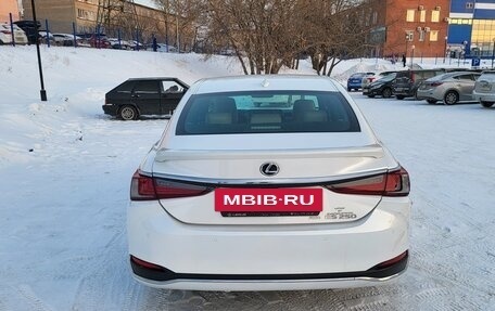 Lexus ES VII, 2021 год, 3 250 000 рублей, 4 фотография