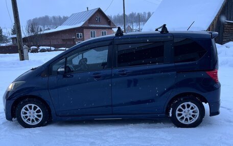 Honda Freed I, 2009 год, 1 185 000 рублей, 10 фотография