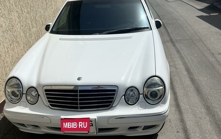 Mercedes-Benz E-Класс, 2000 год, 1 700 000 рублей, 2 фотография