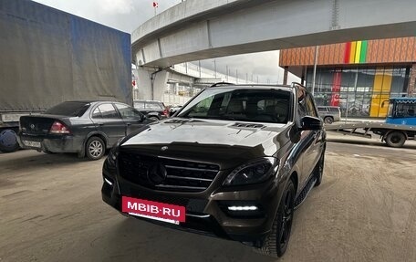 Mercedes-Benz M-Класс, 2015 год, 2 900 000 рублей, 3 фотография