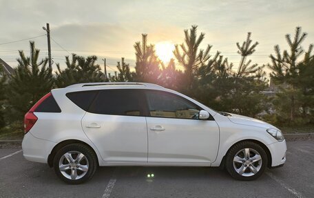 KIA cee'd I рестайлинг, 2010 год, 845 000 рублей, 4 фотография