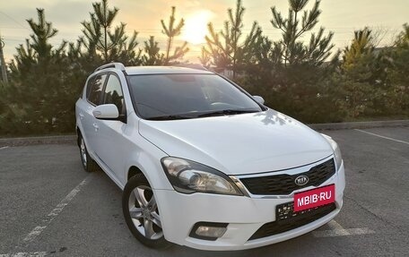 KIA cee'd I рестайлинг, 2010 год, 845 000 рублей, 2 фотография