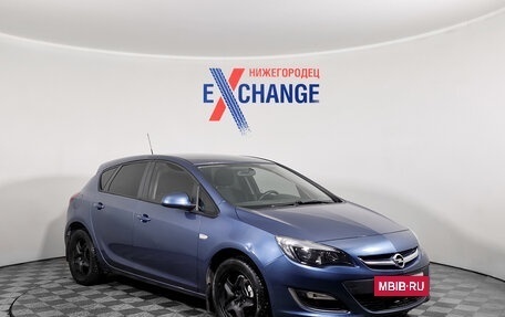 Opel Astra J, 2013 год, 789 000 рублей, 2 фотография