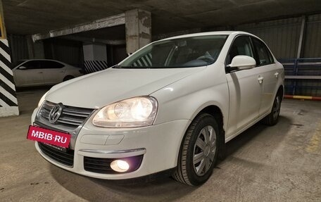 Volkswagen Jetta VI, 2009 год, 730 000 рублей, 2 фотография