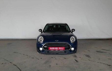 MINI Clubman, 2017 год, 1 965 000 рублей, 2 фотография