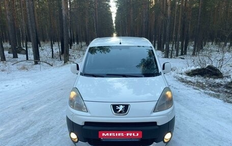 Peugeot Partner II рестайлинг 2, 2010 год, 590 000 рублей, 3 фотография