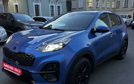 KIA Sportage IV рестайлинг, 2020 год, 2 350 000 рублей, 2 фотография