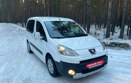 Peugeot Partner II рестайлинг 2, 2010 год, 590 000 рублей, 6 фотография