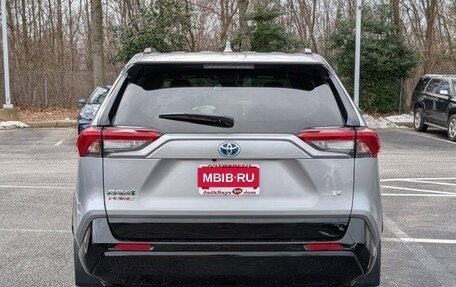 Toyota RAV4, 2021 год, 3 985 000 рублей, 6 фотография