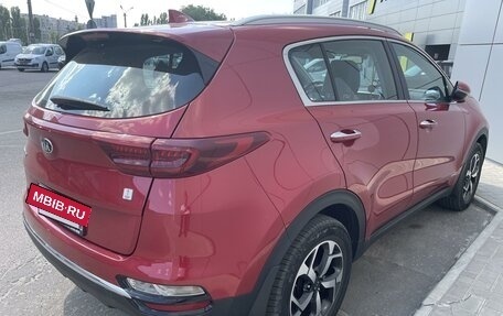 KIA Sportage IV рестайлинг, 2019 год, 2 700 000 рублей, 3 фотография