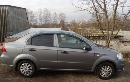 Chevrolet Aveo III, 2010 год, 560 000 рублей, 3 фотография