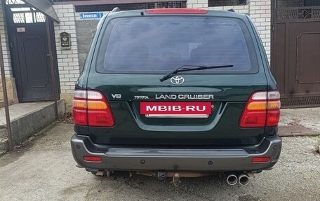 Toyota Land Cruiser 100 рестайлинг 2, 1998 год, 2 500 000 рублей, 3 фотография