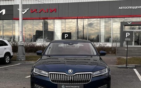 Skoda Superb III рестайлинг, 2020 год, 3 450 000 рублей, 5 фотография