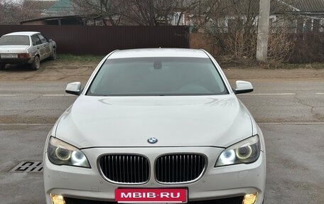 BMW 7 серия, 2011 год, 1 650 000 рублей, 2 фотография