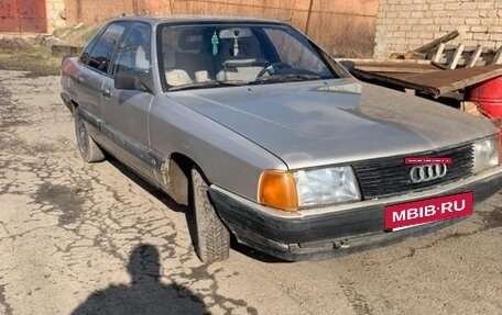 Audi 100, 1986 год, 210 000 рублей, 2 фотография