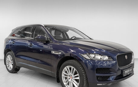 Jaguar F-Pace, 2017 год, 2 790 000 рублей, 3 фотография