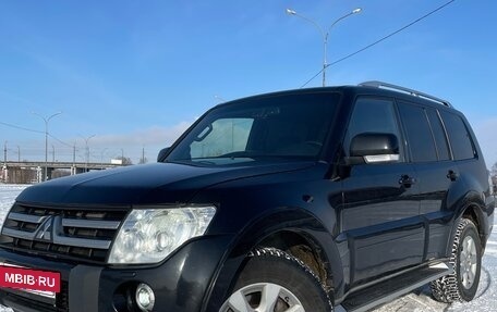 Mitsubishi Pajero IV, 2008 год, 1 730 000 рублей, 5 фотография