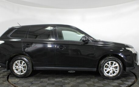 Mitsubishi Outlander III рестайлинг 3, 2012 год, 1 050 000 рублей, 4 фотография