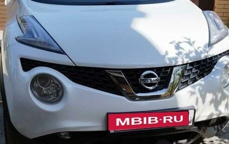 Nissan Juke II, 2015 год, 1 470 000 рублей, 2 фотография