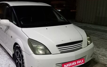 Toyota Opa I рестайлинг, 2001 год, 555 000 рублей, 2 фотография