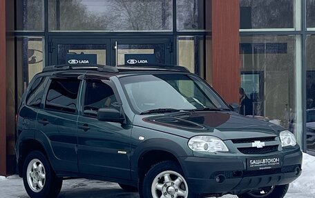 Chevrolet Niva I рестайлинг, 2016 год, 770 000 рублей, 3 фотография