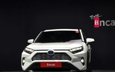 Toyota RAV4, 2022 год, 3 960 000 рублей, 4 фотография